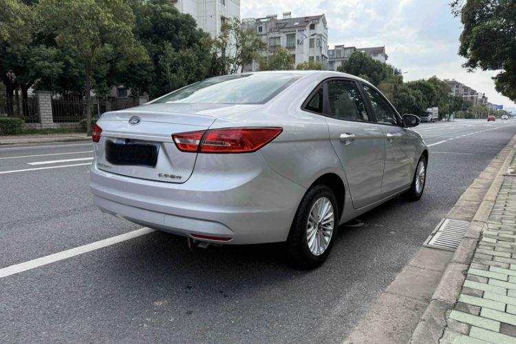 Used Ford Escort 2015 1.5L Automatic Comfort Edition
