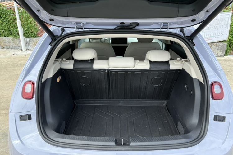 Used firefly firefly 2025 Illuminated Edition
