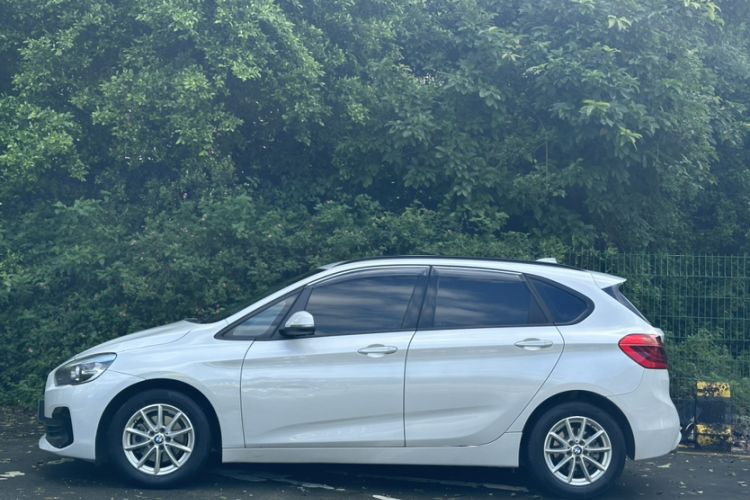 Used BMW 2 Series Active Tourer 2018 218i Fashion Model Exterior 6