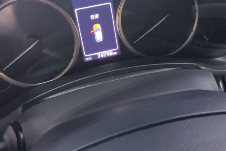 Used Lexus NX 2015 300h Front-Drive Fēngshàng Edition