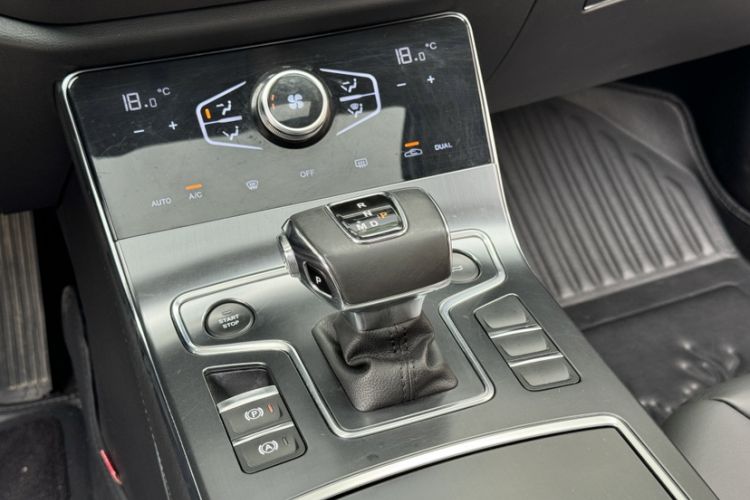 Used Hongqi H5 2022 Classic Model 1.5T DCT Flagship Edition
