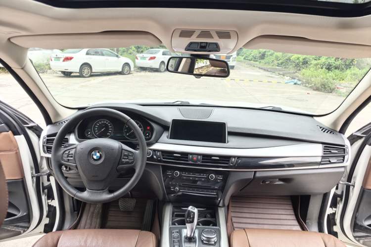 Used BMW X5 2015 xDrive35i U.S. specification
