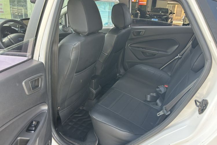 Used Ford Fiesta 2013 Sedan 1.5L Manual Fashion Edition