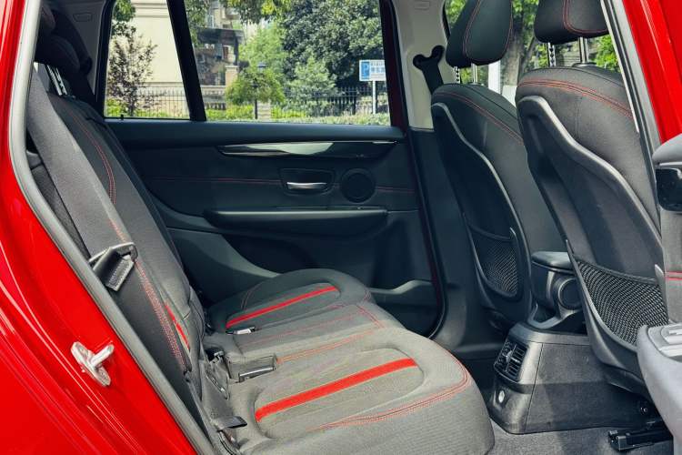 Used BMW 2 Series Gran Tourer 2015 218i Sports Design Package Interior 9