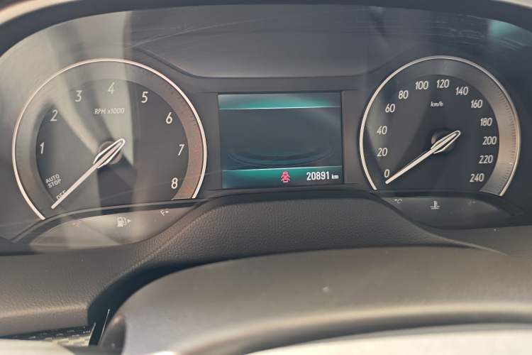 Used Buick GT 2021 Revised Version Flagship 1.5L Automatic Entry-Level Trim Odometer Close Up