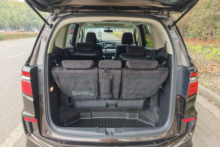 Used Honda Elysion 2016 2.4L Classic Edition Trunk