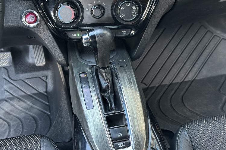 Used Honda XR-V 2017 1.8L EXi CVT Comfort Version
