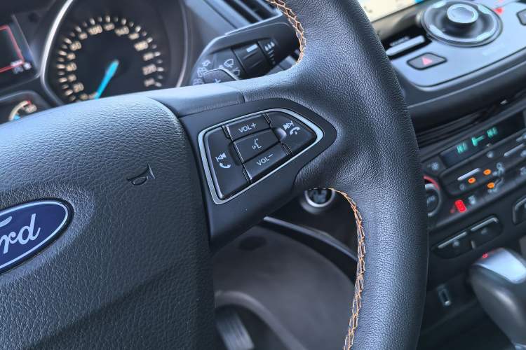 Used Ford Kuga 2017 EcoBoost 245 Four-Wheel-Drive Sport Model
