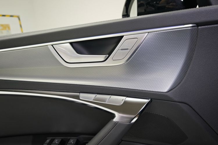 Used Audi A6 2023 allroad quattro 55 TFSI Explorer Edition