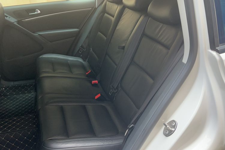 Used Volkswagen Tiguan L 2013 1.8 TSI Automatic Two-Wheel Drive Comfort Edition