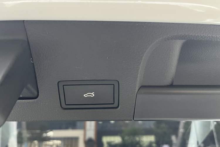 Used Volkswagen FAW-Volkswagen CC 2021 380TSI Striking Edition
