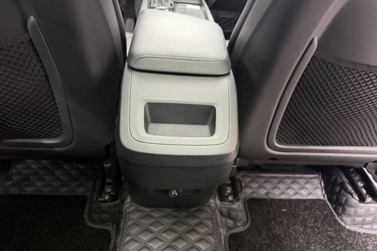 Used Volvo XC60 2019 T5 4x4 Smart Edition China VI Standard