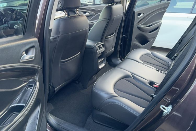 Used Buick Envision 2020 20T Two-Wheel Drive Leading Version
