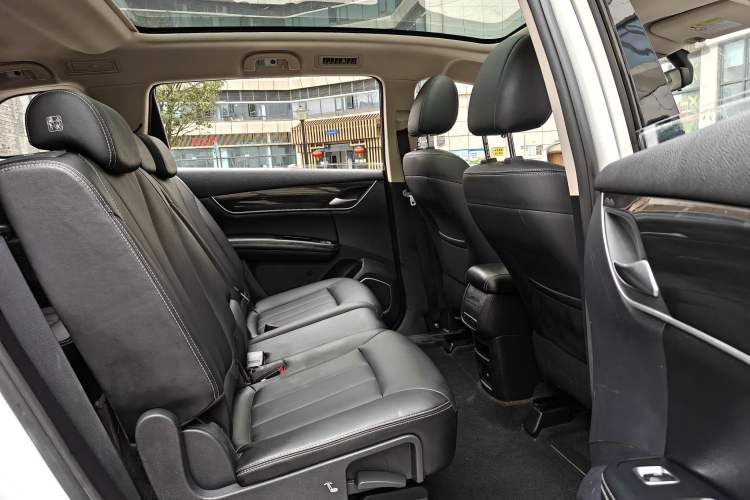 Used BYD Song MAX 2017 1.5T Automatic Smart Connect Elite 7-Seater