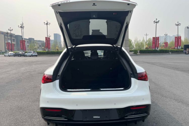 Used Mercedes-Benz EQS 2022 Updated Version 450+ Luxury Edition Interior 5