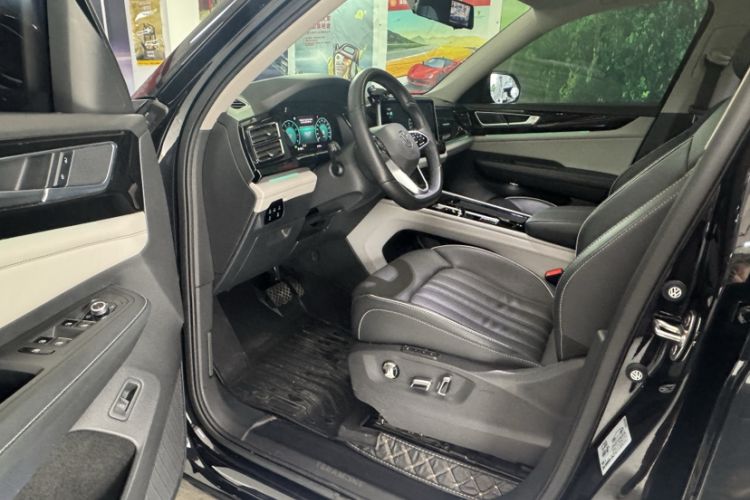 Used Volkswagen Teramont 2022 330TSI Two-Wheel-Drive Prestige Luxury Edition
