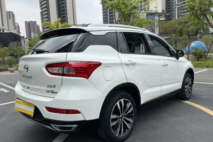 Used GAC Trumpchi GS4 2015 200T G-DCT Luxury Edition Exterior 2