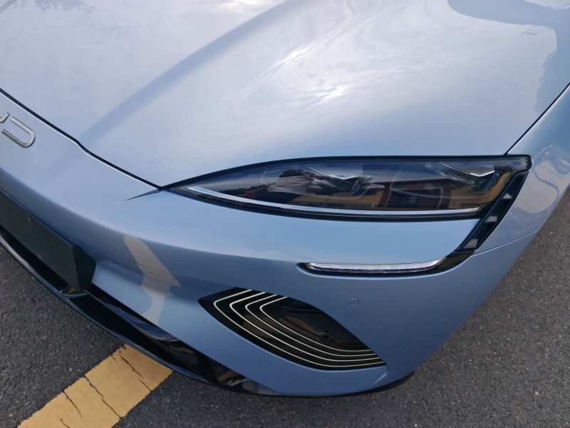 Used BYD Seal 2022 700 km Long-Range Rear-Wheel-Drive Version — 24