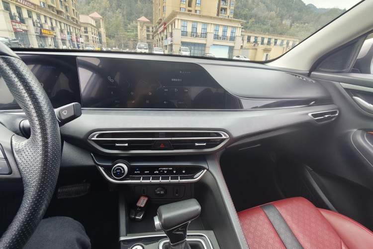 Used CHANGAN Eado 2021 PLUS Blue Whale NE 1.4T GDI DCT Flagship Model
