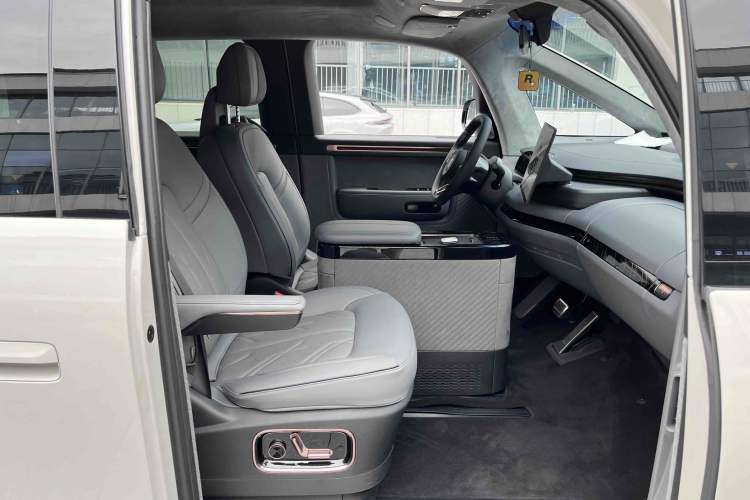 Used Zeekr MIX 2025 Long-Range Intelligent Driving Edition