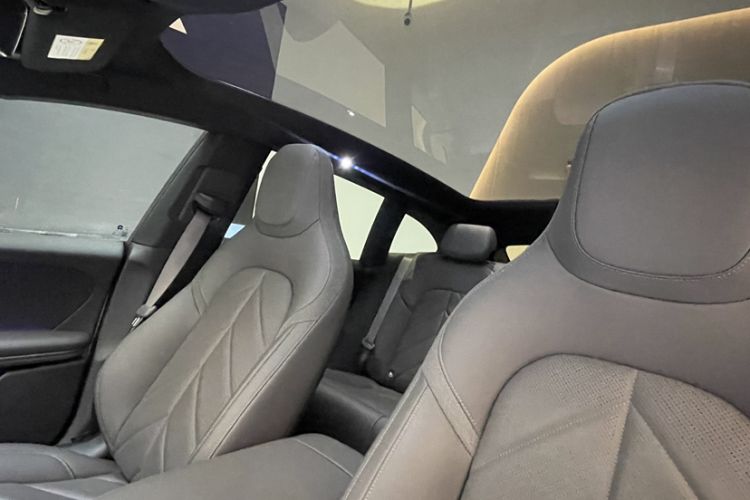 Used Nio ET5T 2025 75 kWh Touring Headliner