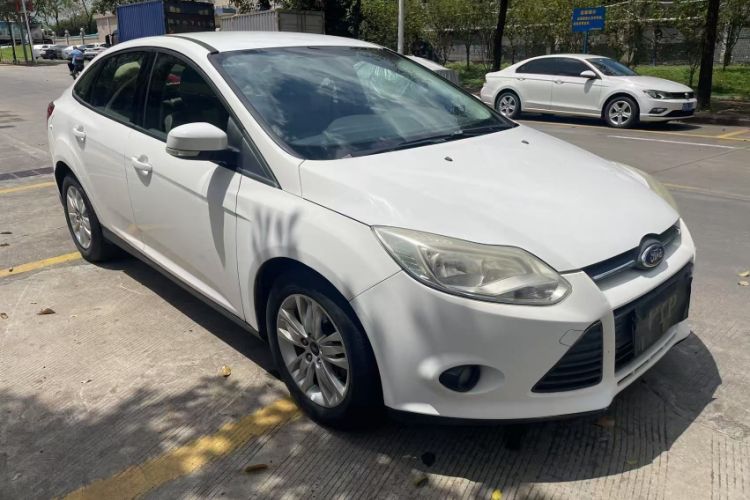 Used Ford Focus 2012 Sedan 1.6L Automatic Comfort Model
