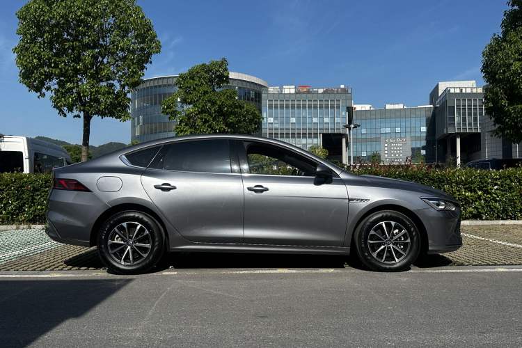 Used BYD Qin PLUS 2024 HONOR Edition DM-i 55KM Leading Model