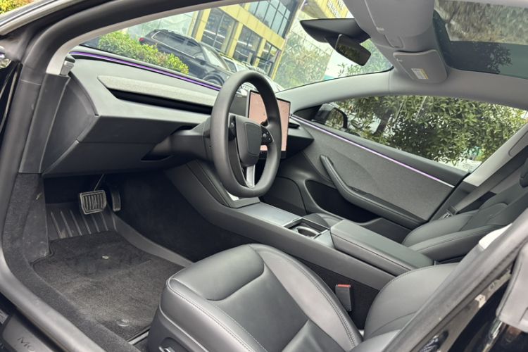 Used Tesla Model 3 2025 Rear-Wheel-Drive Version