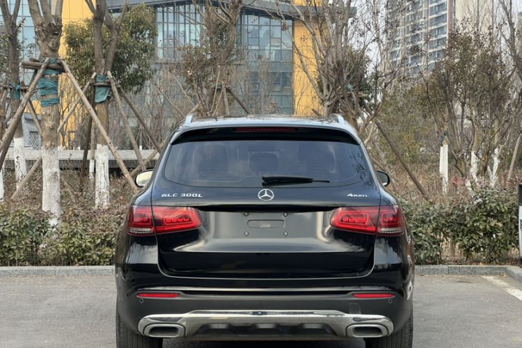 Used Mercedes-Benz GLC 2020 GLC 260 L 4MATIC Dynamic Model
