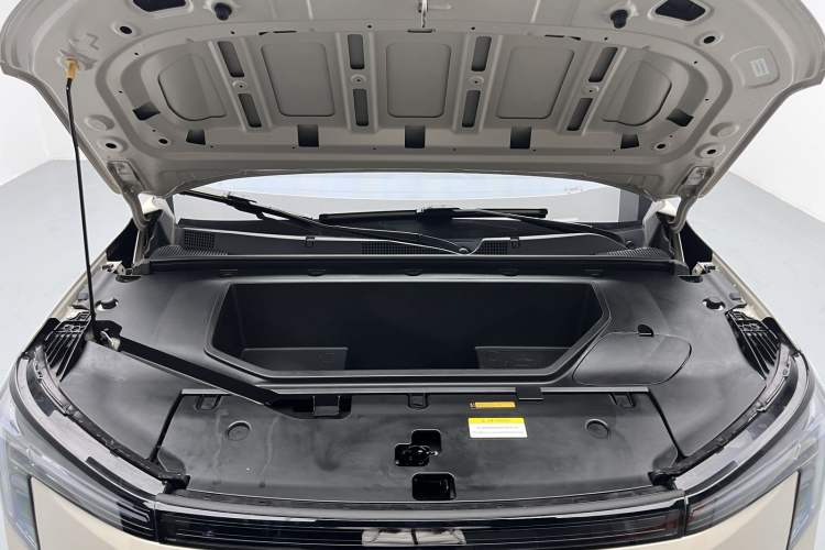 Used Dongfeng NAMMI 06 2025 471 Ultra Headliner