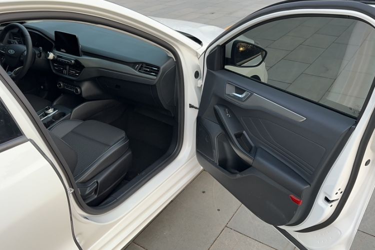 Used Ford Focus 2020 Hatchback EcoBoost 180 Automatic Trend Edition