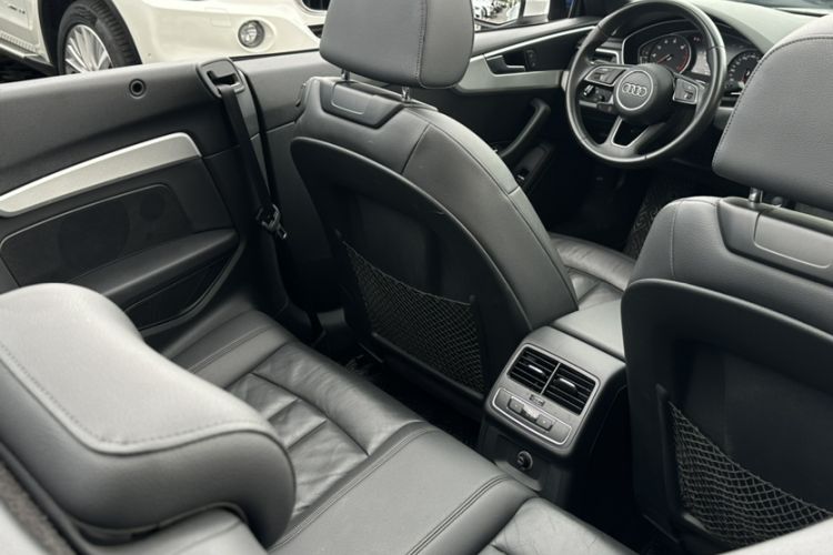 Used Audi A5 2020 Cabriolet 40 TFSI Fashion Edition China VI Emission Standard