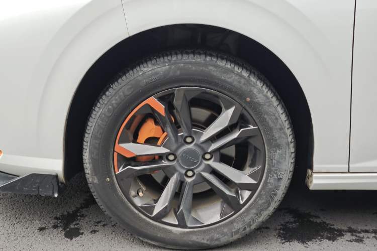 Used Dongfeng Aeolus Yixuan 2023 Mach Edition 1.5L Automatic Chasing Shadow Version
