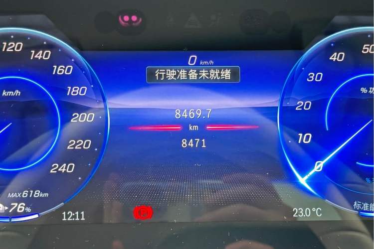 Used Mercedes-Benz EQS 2022 Updated Version 450+ Luxury Edition Odometer Close Up