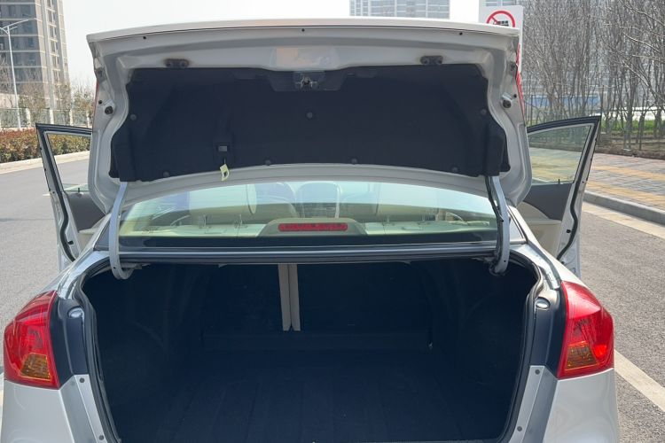 Used Buick Excelle 2013 1.5L Manual Classic Model