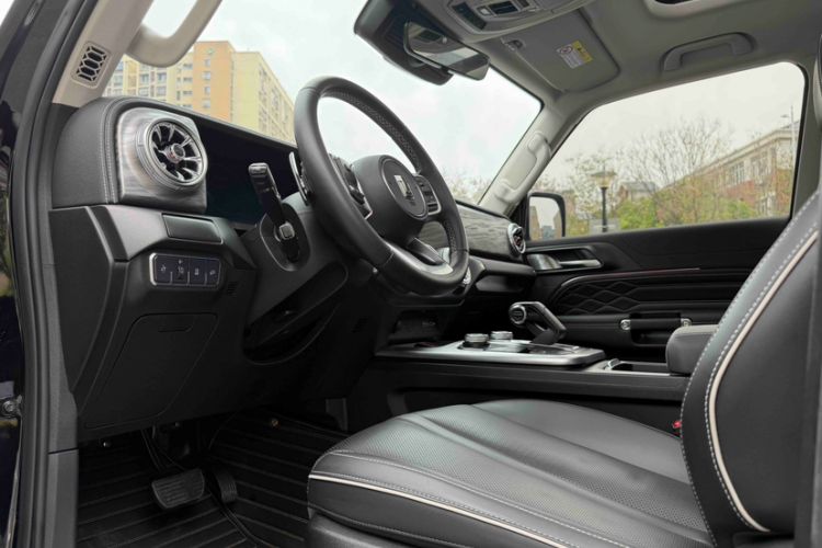 Used Tank 300 2021 Off-Road Edition 2.0T Conqueror Interior 4