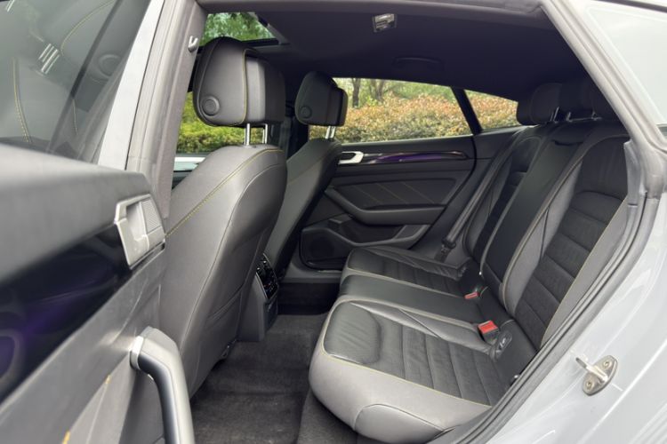 Used Volkswagen FAW-Volkswagen CC 2023 380TSI Striking Edition
