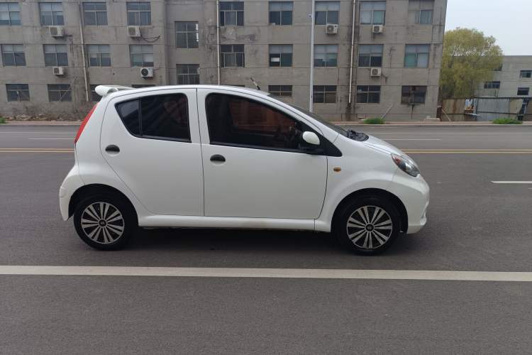 Used BYD F0 2015 1.0L AMT XuanKu Model
