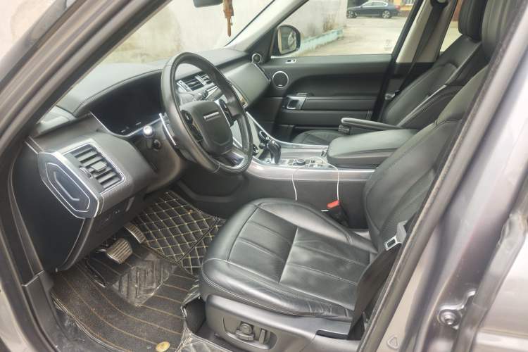 Used Land Rover Range Rover Sport 2020 3.0 L6 HSE DYNAMIC