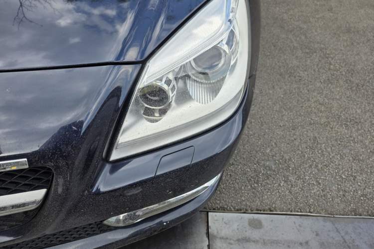 Used Mercedes-Benz SLK-Class 2011 SLK 200 Fashion Model