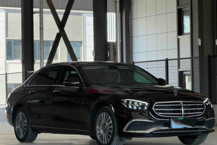 Used Mercedes-Benz E-Class 2023 Updated E 300 L Fashion Edition
