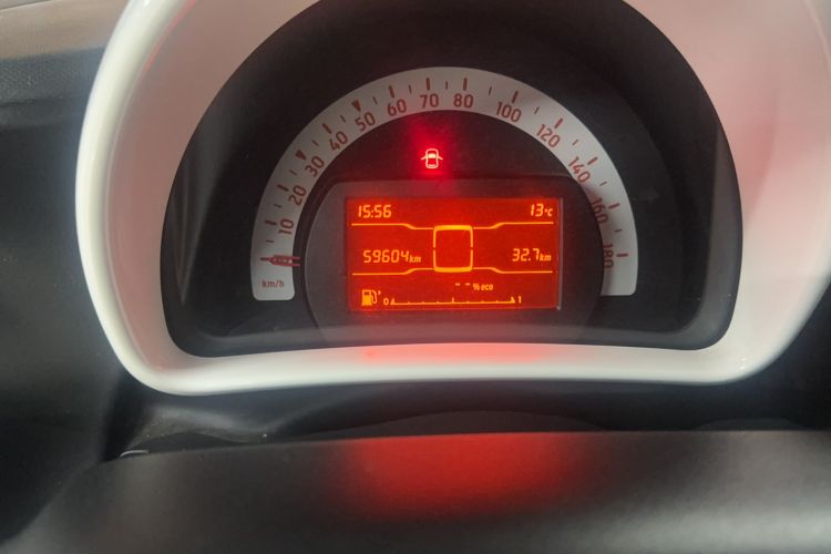 Used smart fortwo 2015 1.0L 52 kW hardtop Dynamic version