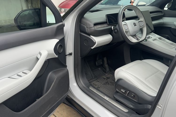 Used Nio ES6 2023 75 kWh