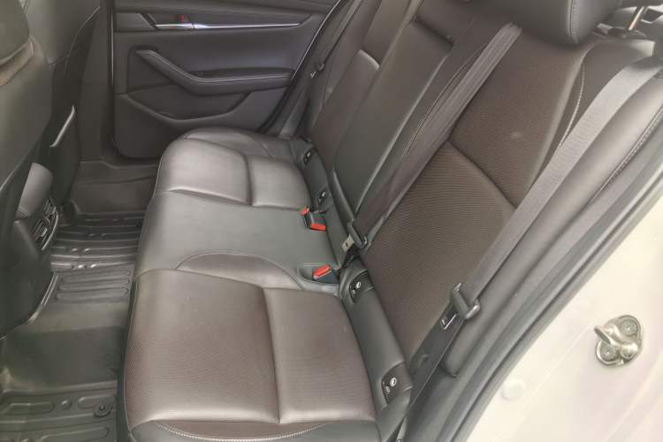 Used Mazda 3 Axela 2020 2.0L Automatic Zhiya Edition Exterior 6