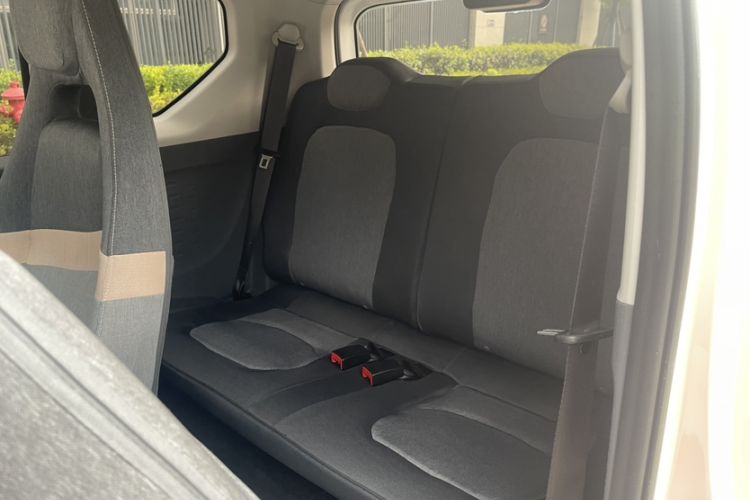 Used Wuling Hongguang MINIEV 2021 Macaron Premium Model – Lithium Iron Phosphate