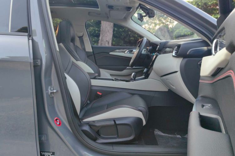 Used Lynk & Co 02 2019 1.5T DCT Two-Wheel Drive Zhaoban Version China VI Standard