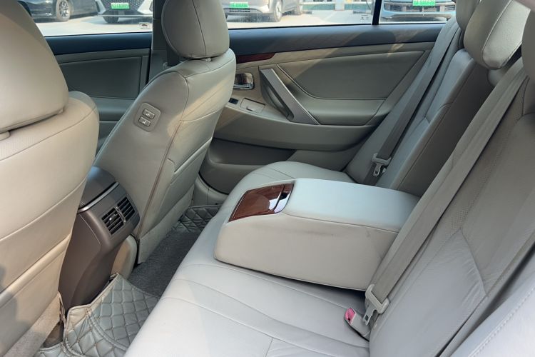 Used Toyota Camry 2013 200G Classic Luxury Edition
