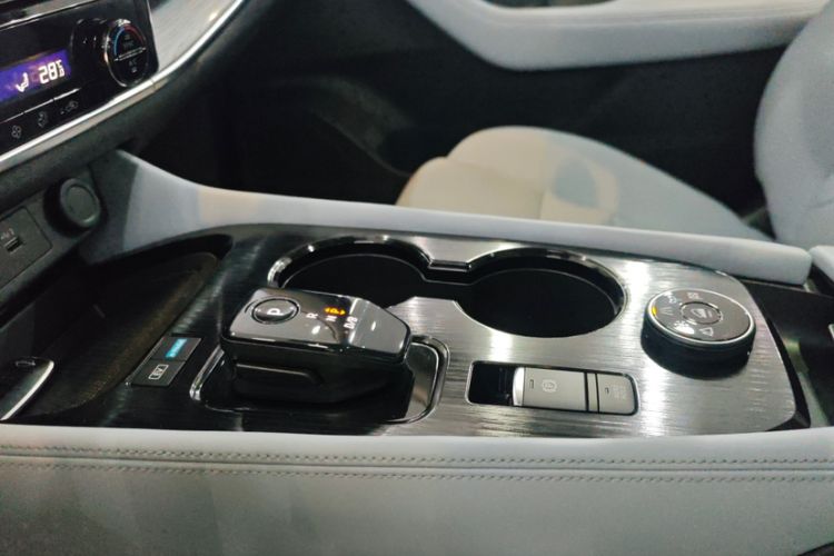 Used Nissan X-Trail 2023 e-POWER Ultra-Hybrid Dual-Motor All-Wheel-Drive Luxury Edition