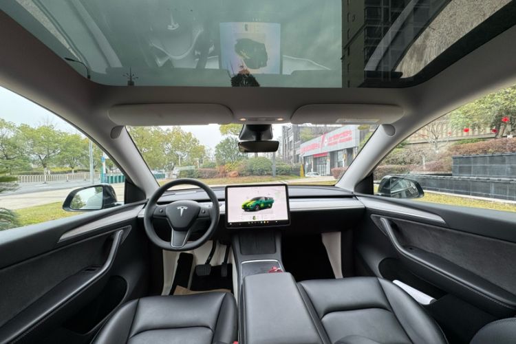 Used Tesla Model Y 2024 Rear-Wheel-Drive Version