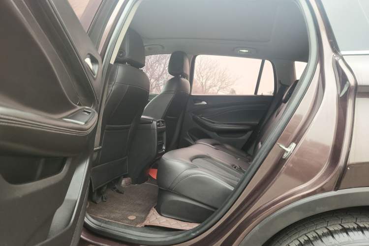 Used Buick Envision 2018 20T Two-Wheel-Drive Leading Model